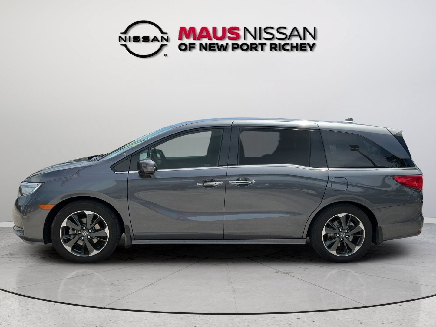 Used 2023 Honda Odyssey Elite image 6