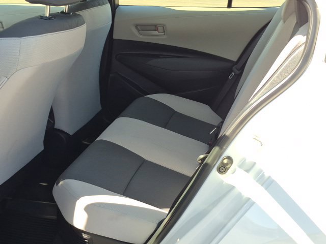 Used 2025 Toyota Corolla LE FWD image 18