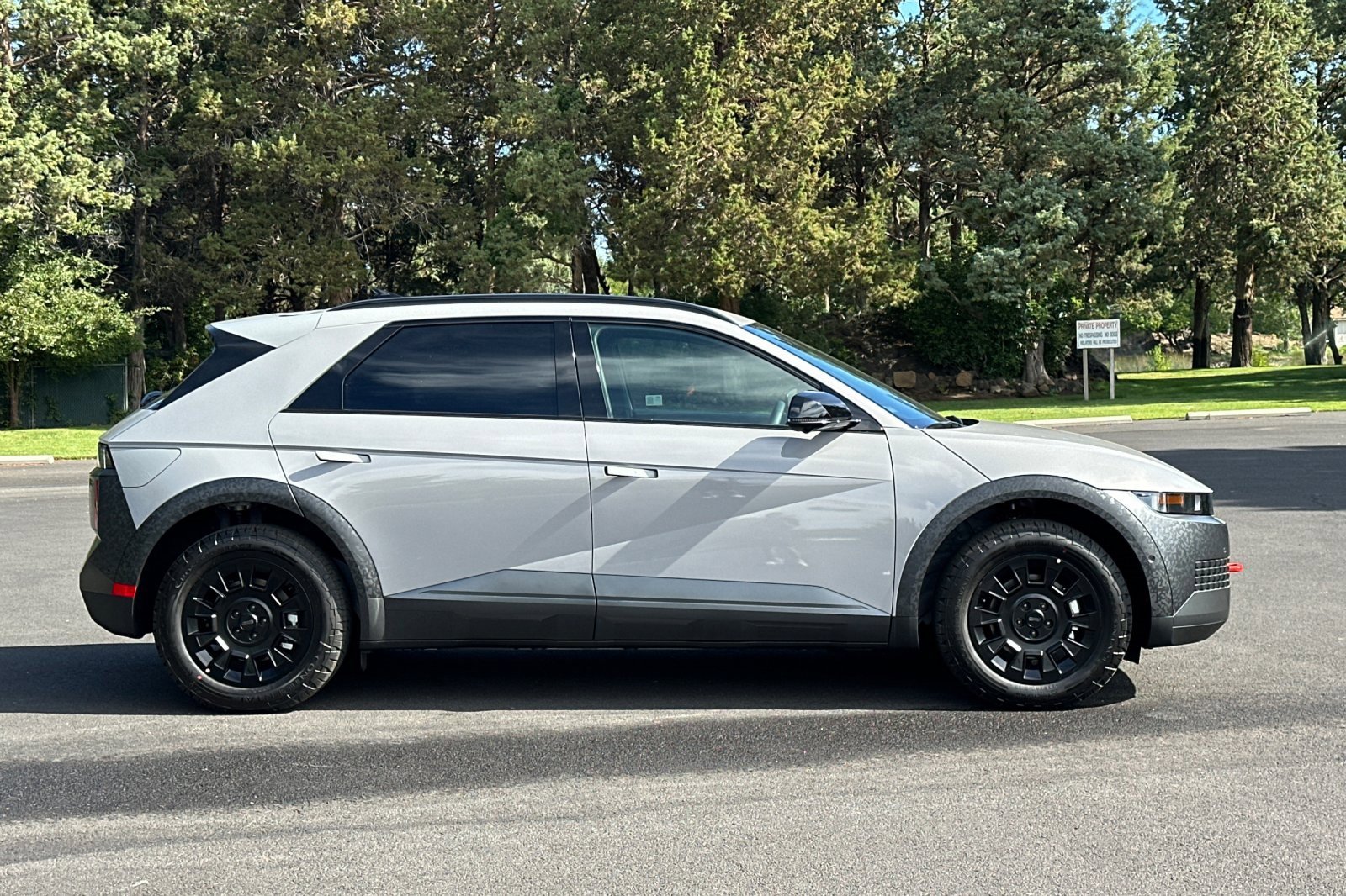 New 2025 Hyundai Ioniq 5 XRT image 3