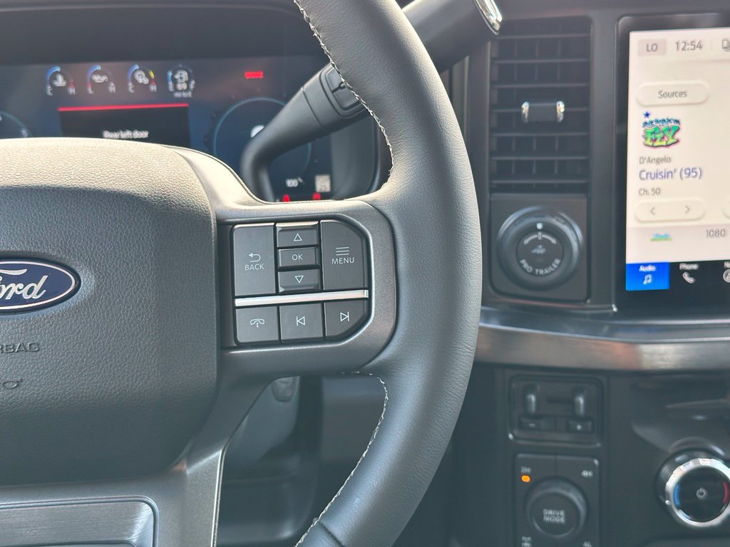 New 2027 Ford F250 Lariat w/ Black Appearance Package AWD/4WD image 11