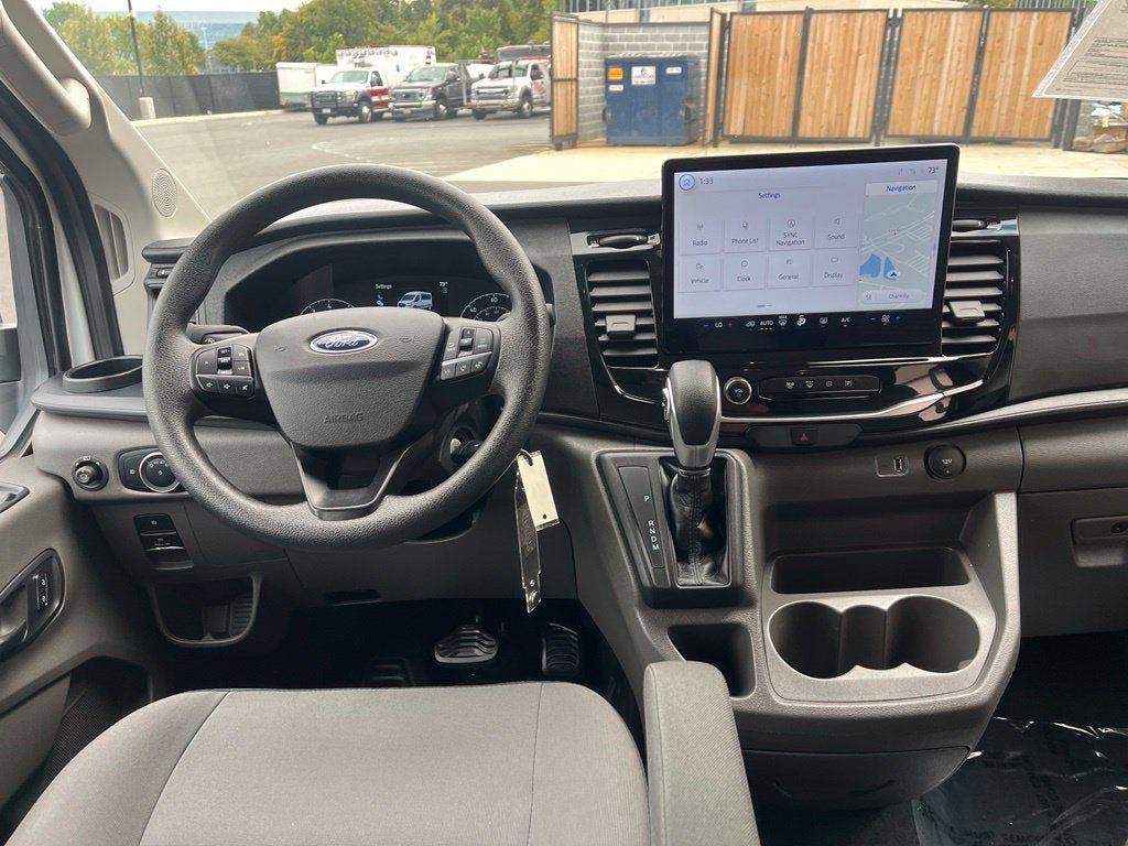 Used 2025 Ford Transit 350 XLT RWD image 13