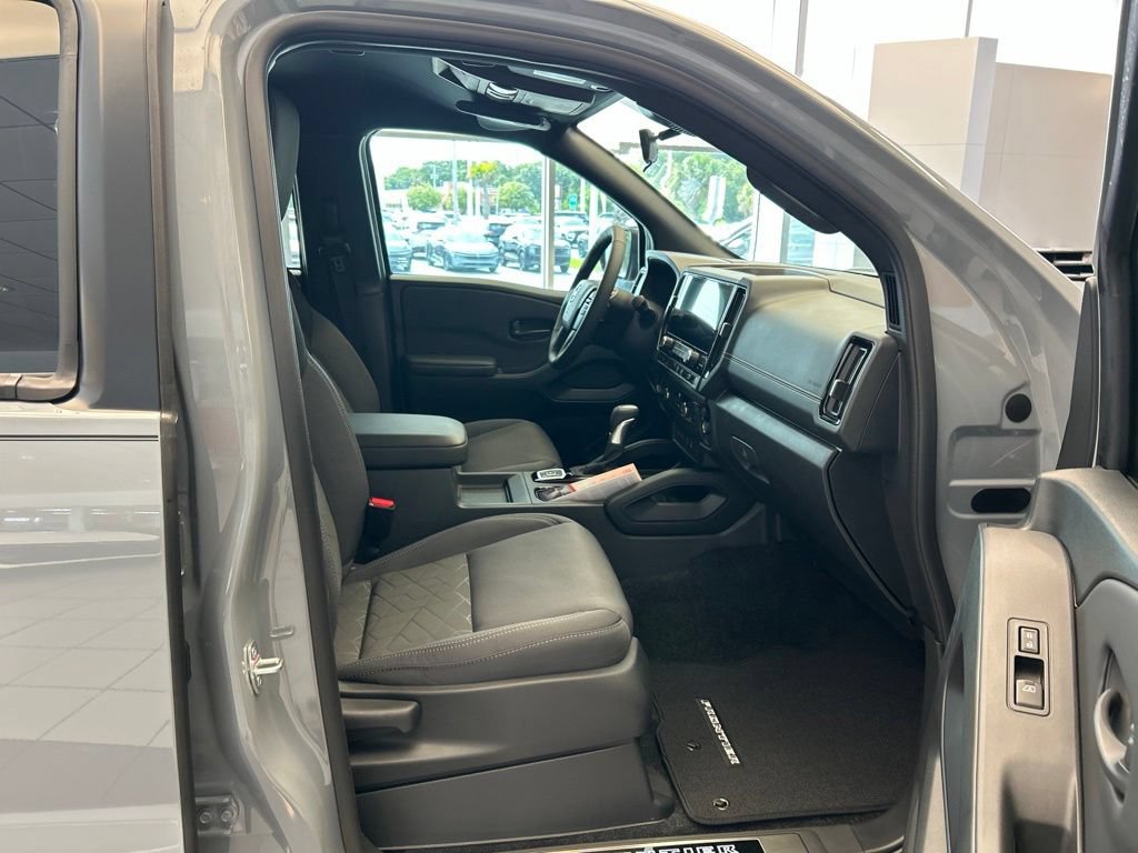 New 2026 Nissan Frontier SV AWD/4WD image 36