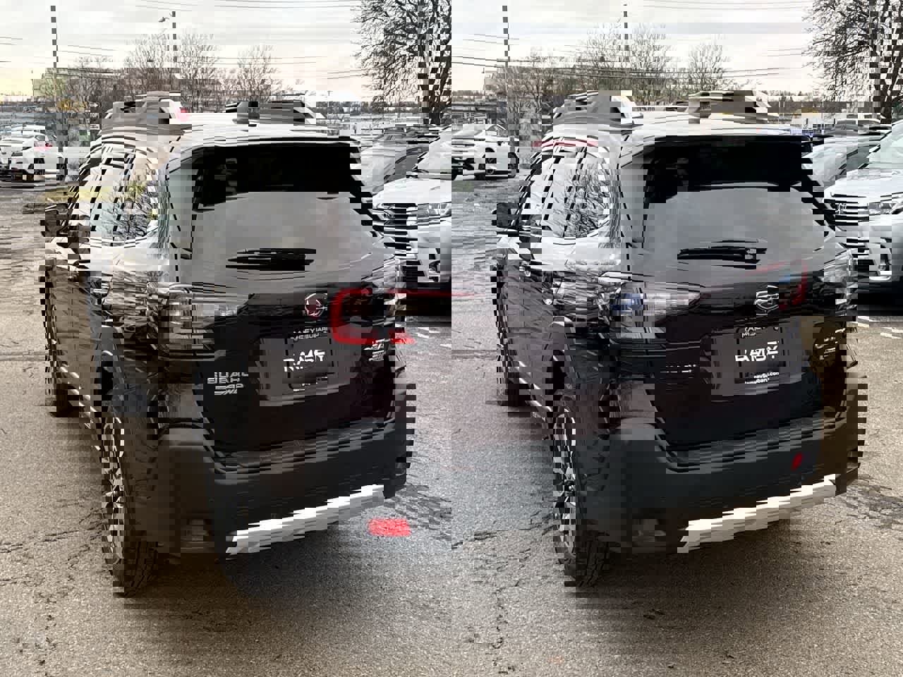 Used 2024 Subaru Outback Touring image 4