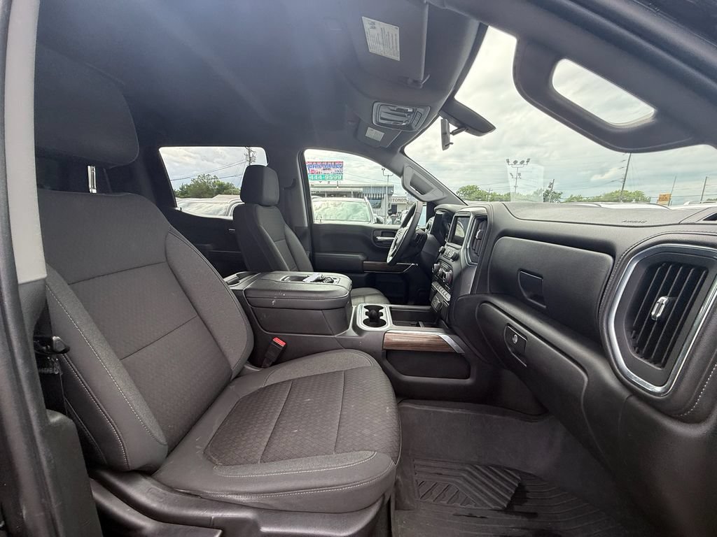 Used 2022 Chevrolet Silverado 1500 RST AWD/4WD image 24