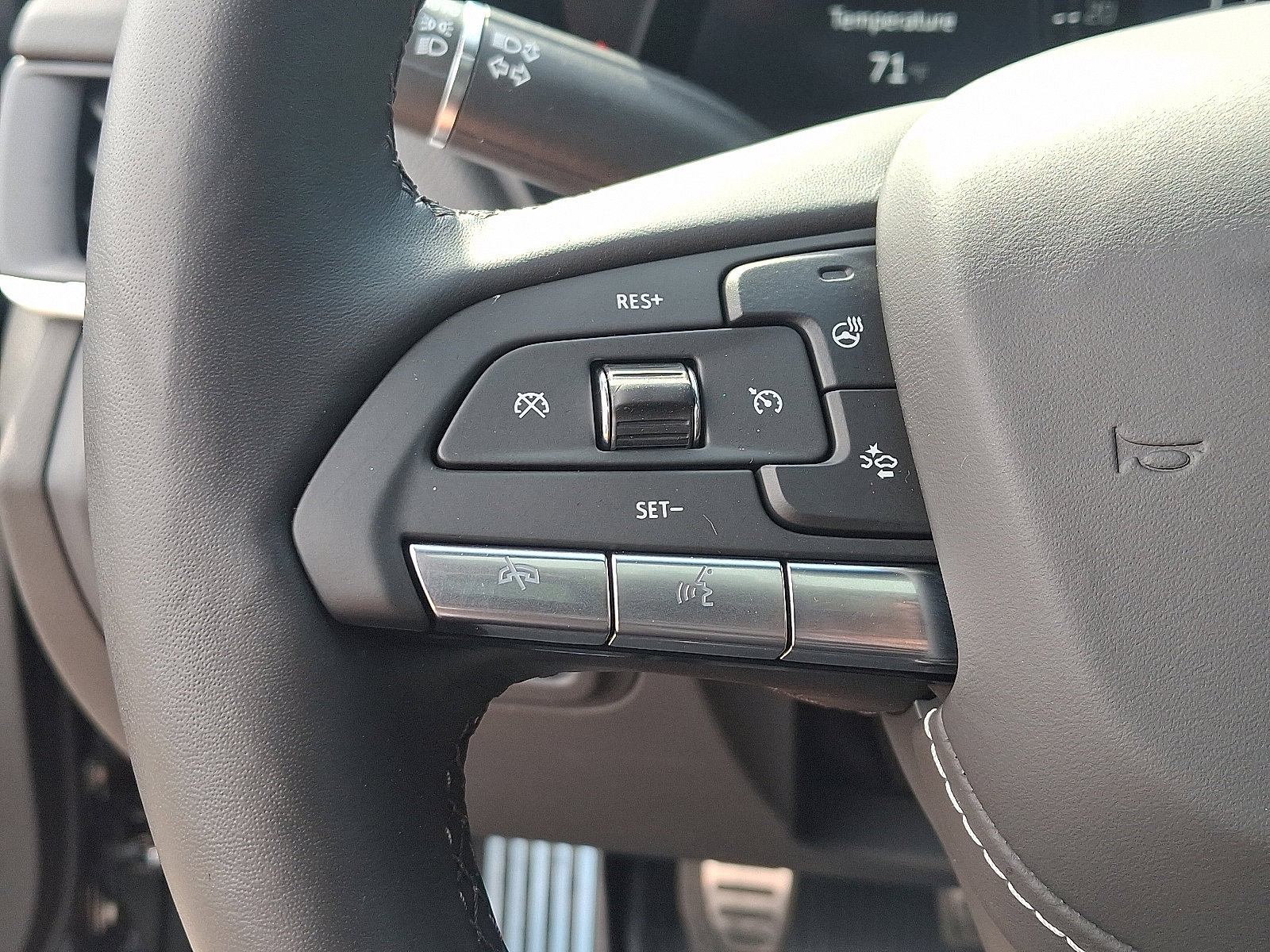 Certified 2025 Cadillac CT4 V Blackwing image 27