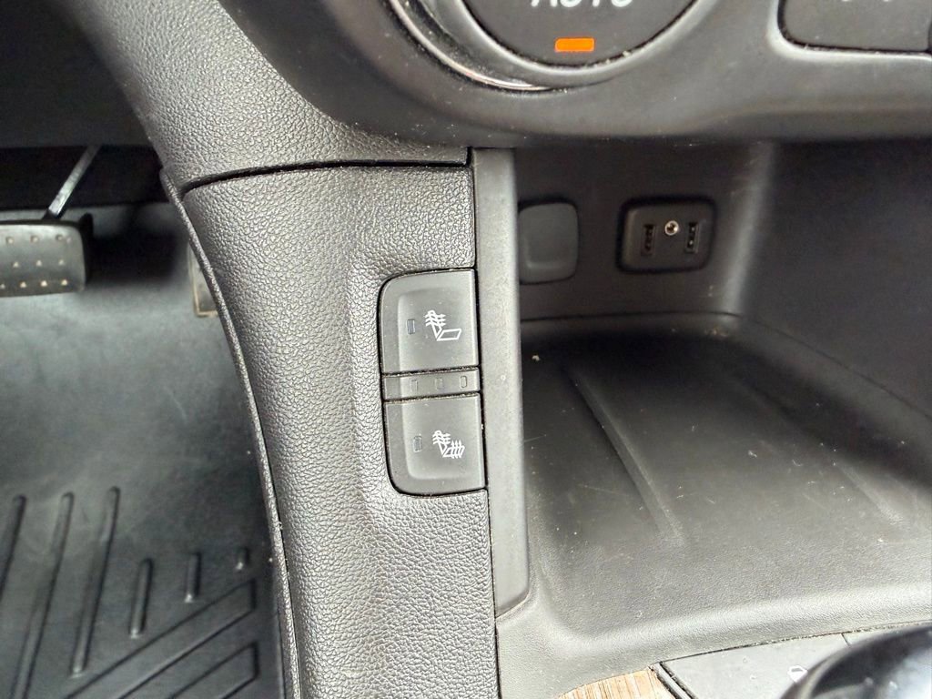 Used 2018 GMC Acadia SLE w/ Driver Alert Package I AWD/4WD image 10