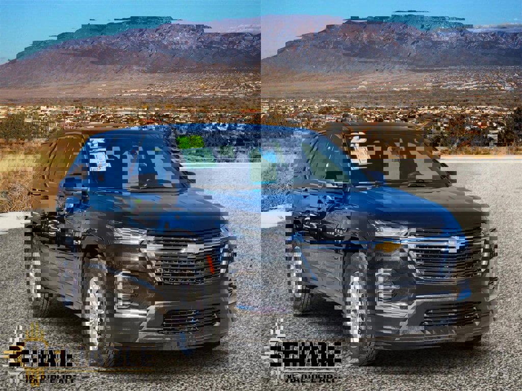 Certified 2023 Chevrolet Traverse LS