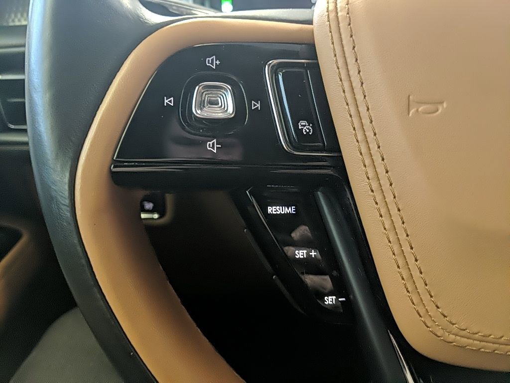 Certified 2021 Lincoln Aviator Black Label w/ Dynamic Handling Package image 18