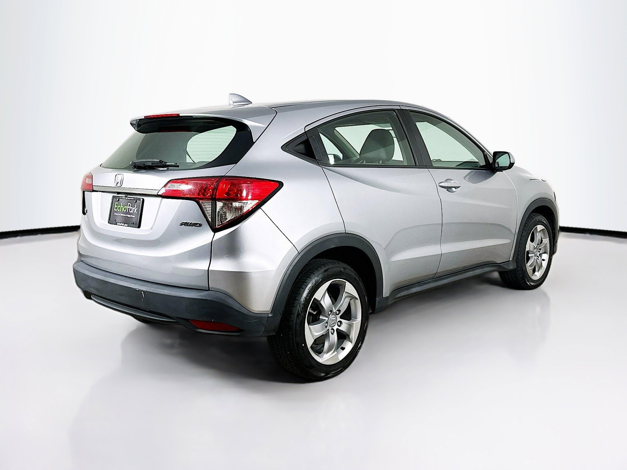Used 2019 Honda HR-V LX image 9