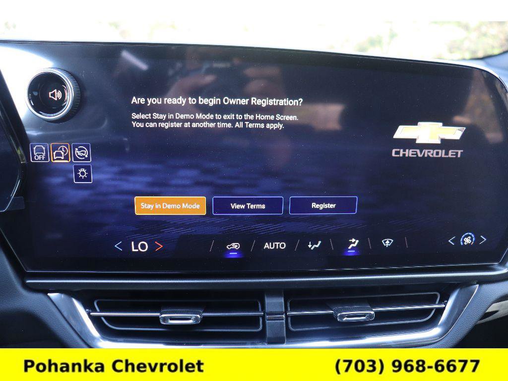 New 2026 Chevrolet Equinox EV LT FWD image 15