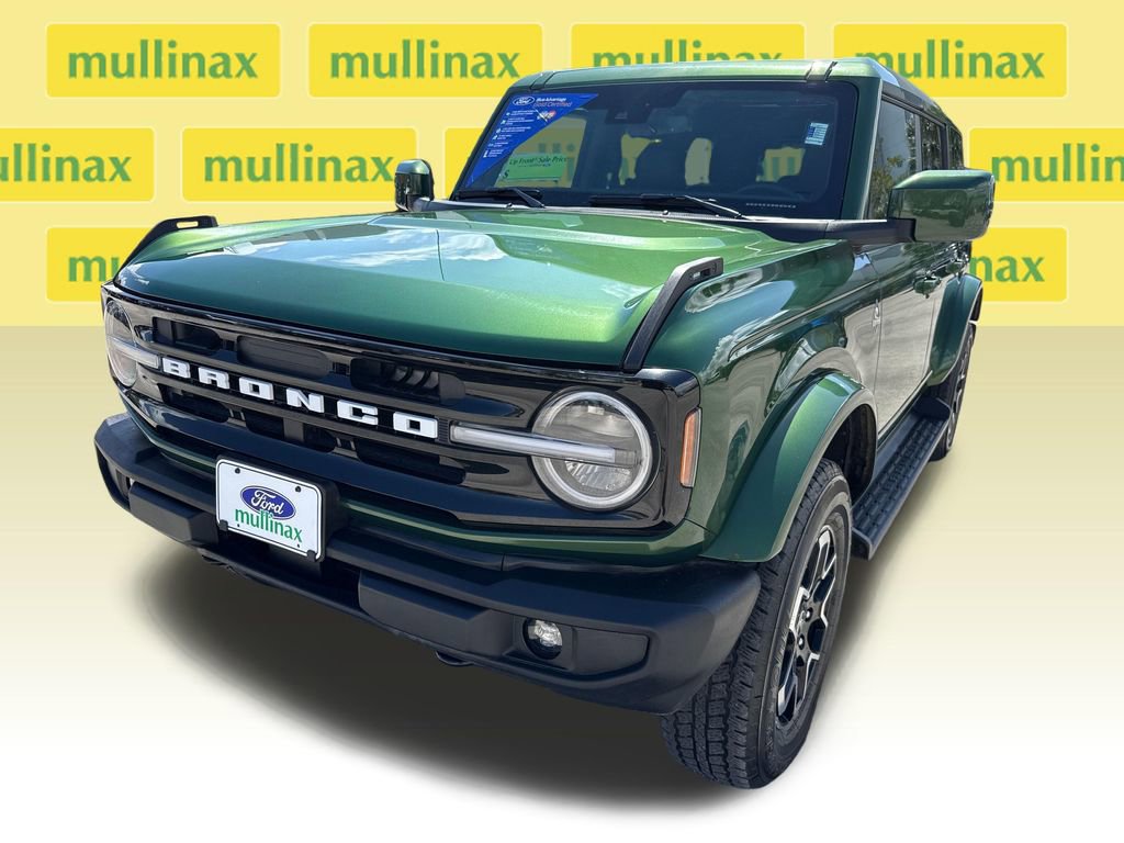 Used 2025 Ford Bronco Outer Banks image 10