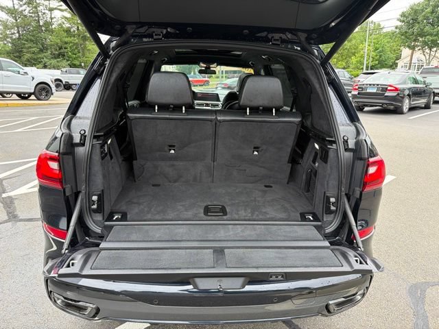 Used 2020 BMW X7 xDrive40i w/ M Sport Package AWD/4WD image 35