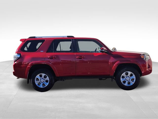 Used 2022 Toyota 4Runner SR5 Premium w/ Moonroof Package image 10