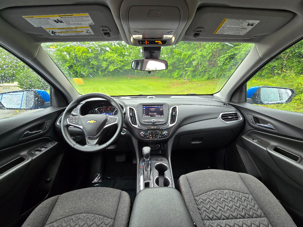Used 2024 Chevrolet Equinox LT AWD/4WD image 14