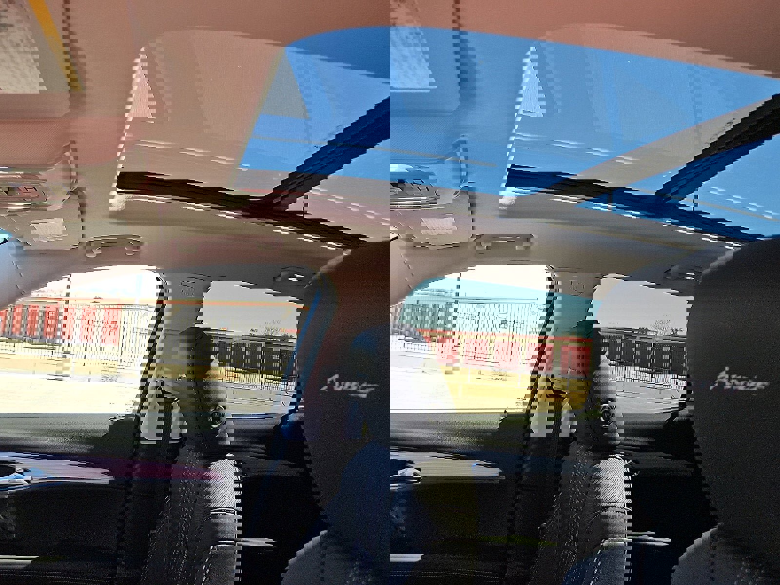 New 2026 Buick Envision Avenir image 12