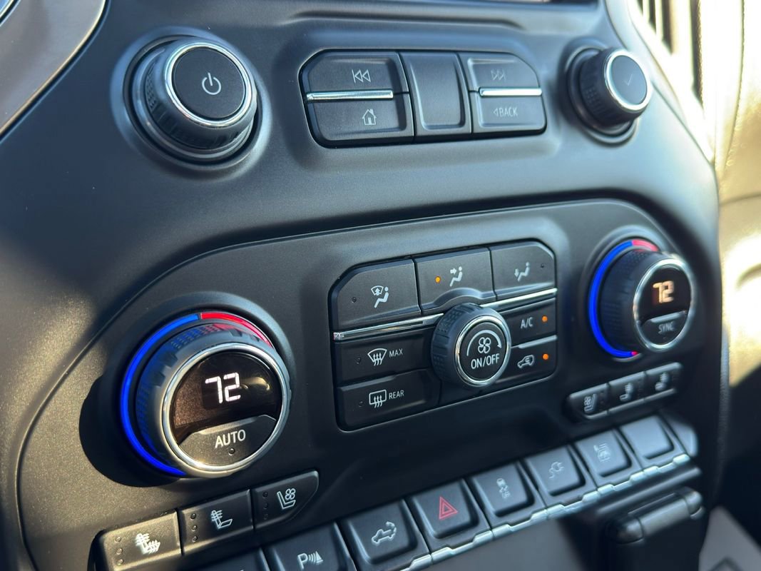 Used 2022 Chevrolet Silverado 2500 High Country image 40