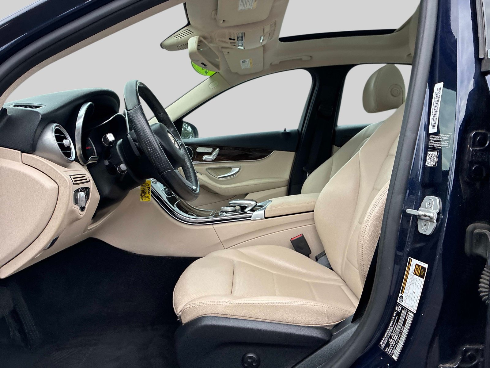 Used 2015 Mercedes-Benz C 300 4MATIC Sedan image 22