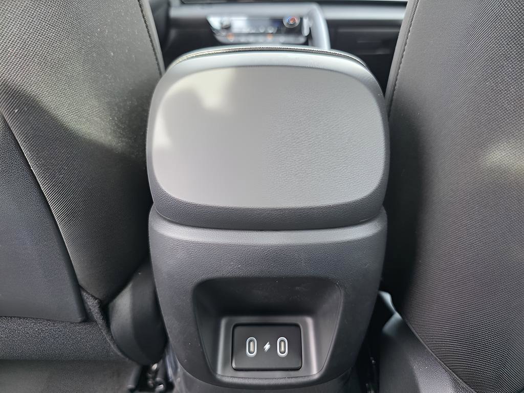 New 2026 Hyundai Elantra SEL Sport image 11