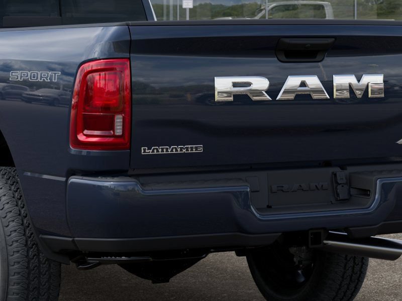 New 2026 RAM 2500 Laramie AWD/4WD image 14