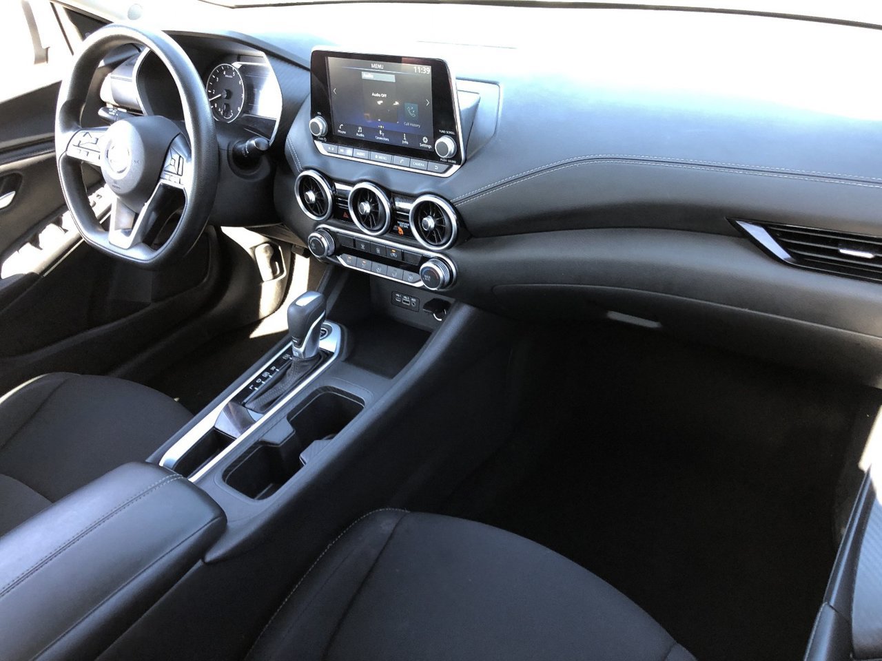 Certified 2023 Nissan Sentra SV FWD image 13