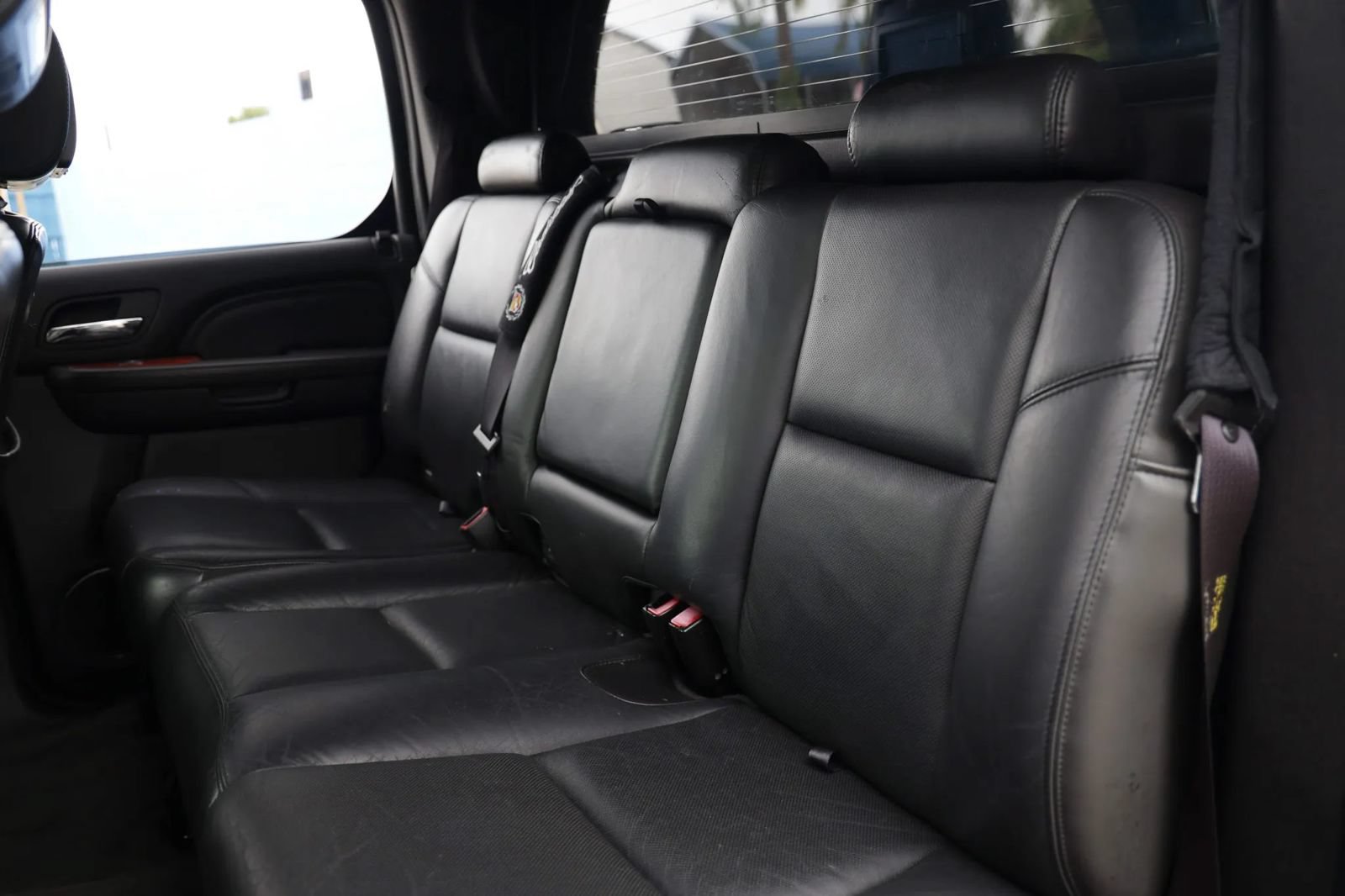 Used 2007 Cadillac Escalade EXT w/ Information Package AWD/4WD image 22