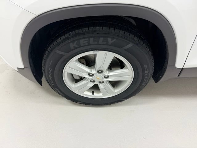 Certified 2021 Chevrolet Trax LT w/ Premium Seat Package FWD image 15