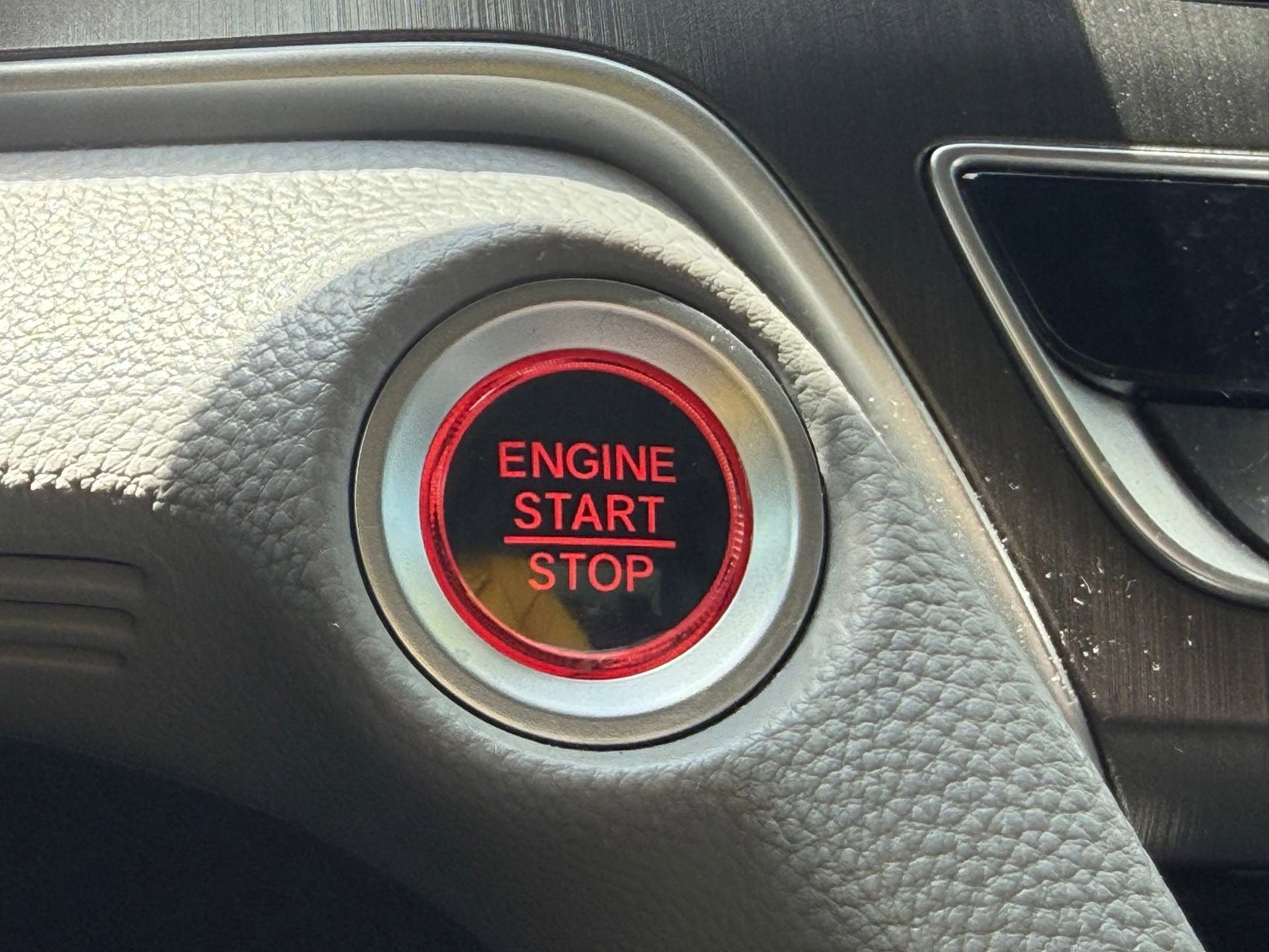Used 2020 Honda Accord LX image 34