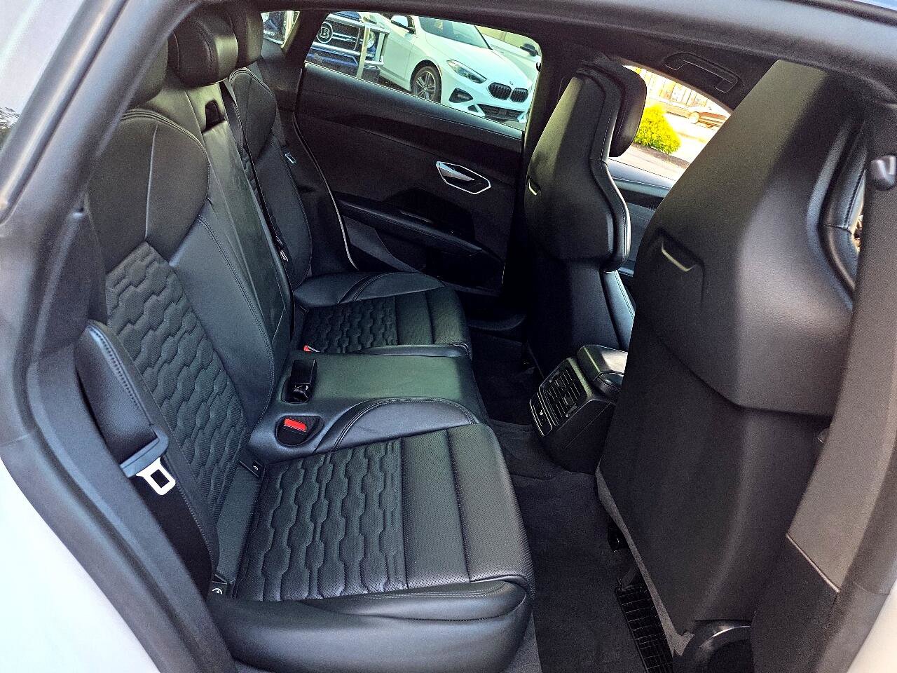 Used 2022 Audi e-tron GT Premium Plus w/ Performance Package image 49
