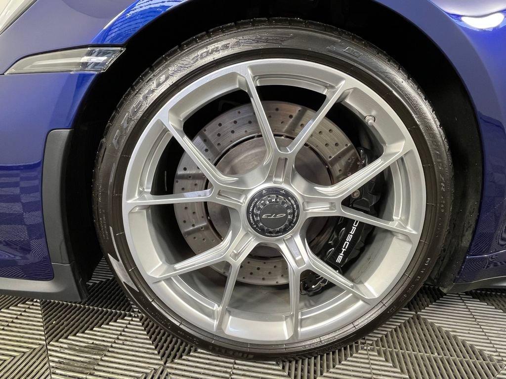 Used 2023 Porsche 911 GT3 RWD image 15