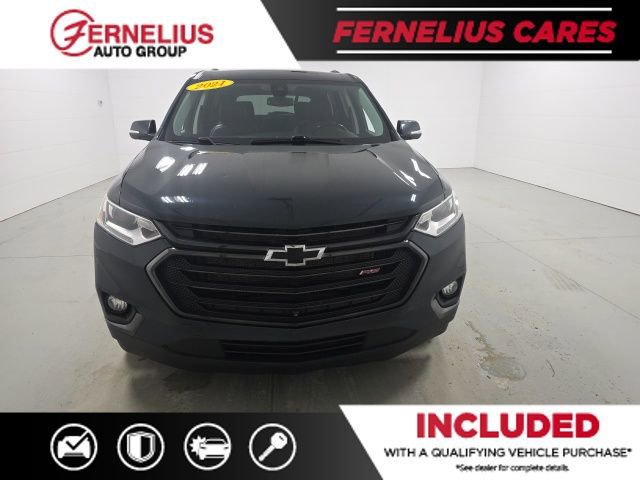 Used 2021 Chevrolet Traverse RS w/ LPO, Floor Liner Package AWD/4WD image 2
