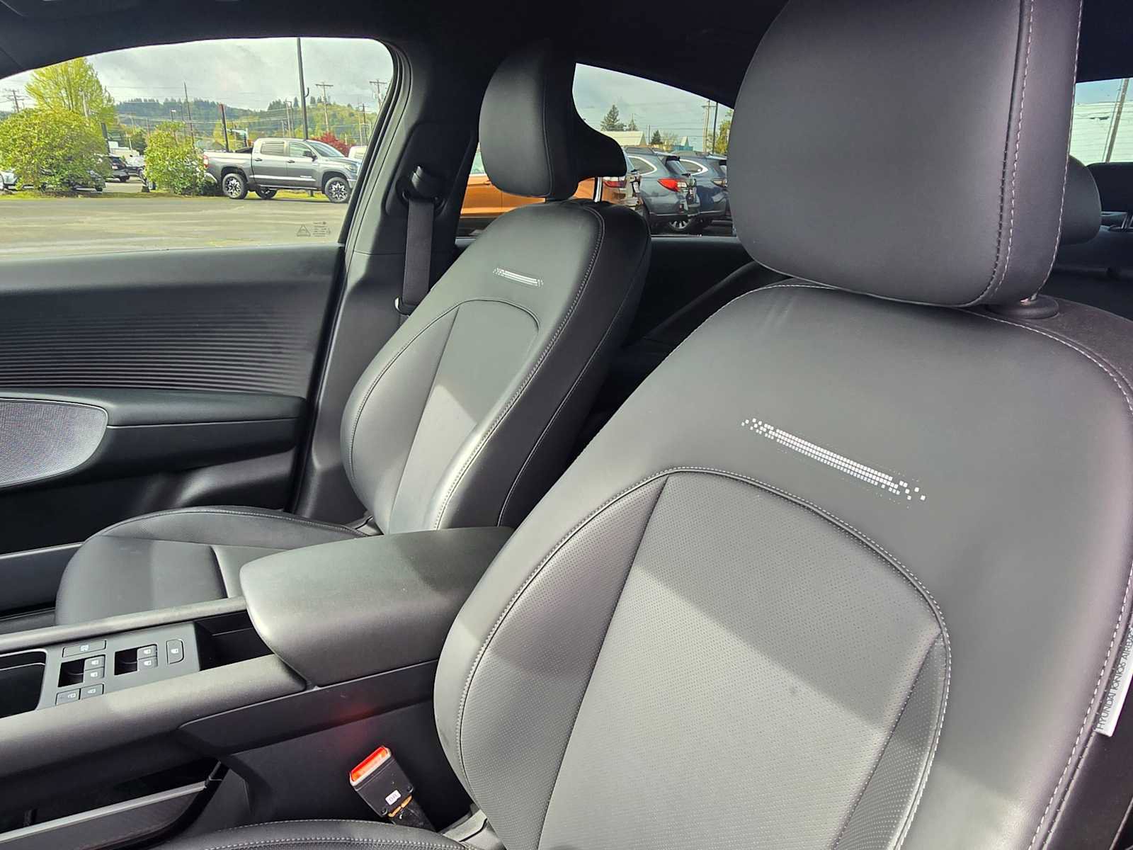 Used 2023 Hyundai Ioniq 6 SEL image 21
