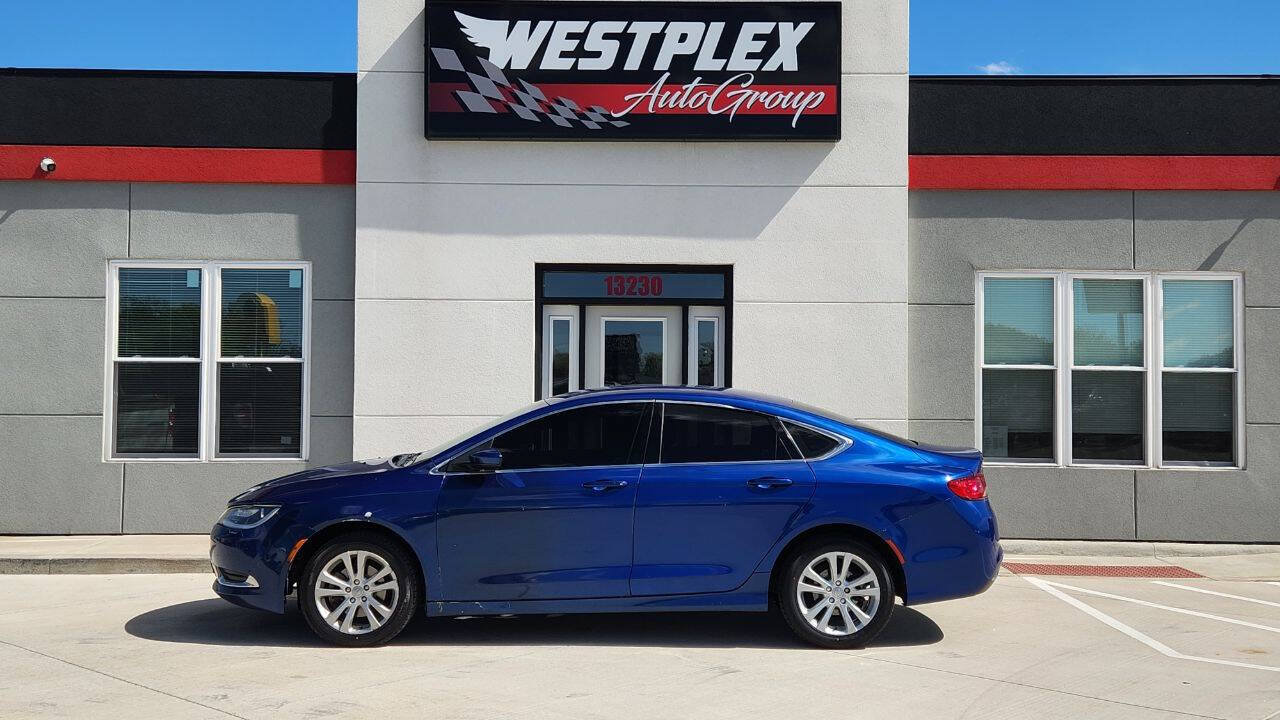 Used 2016 Chrysler 200 Limited FWD image 24