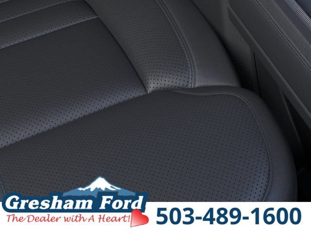 New 2026 Ford F450 Platinum w/ FX4 Off-Road Package AWD/4WD image 18