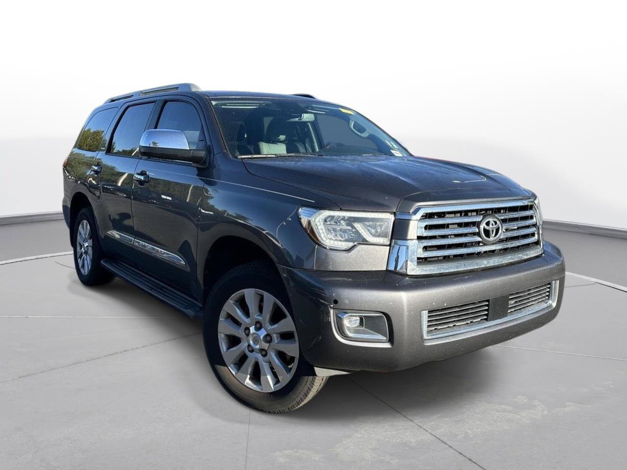 Certified 2020 Toyota Sequoia Platinum AWD/4WD image 4