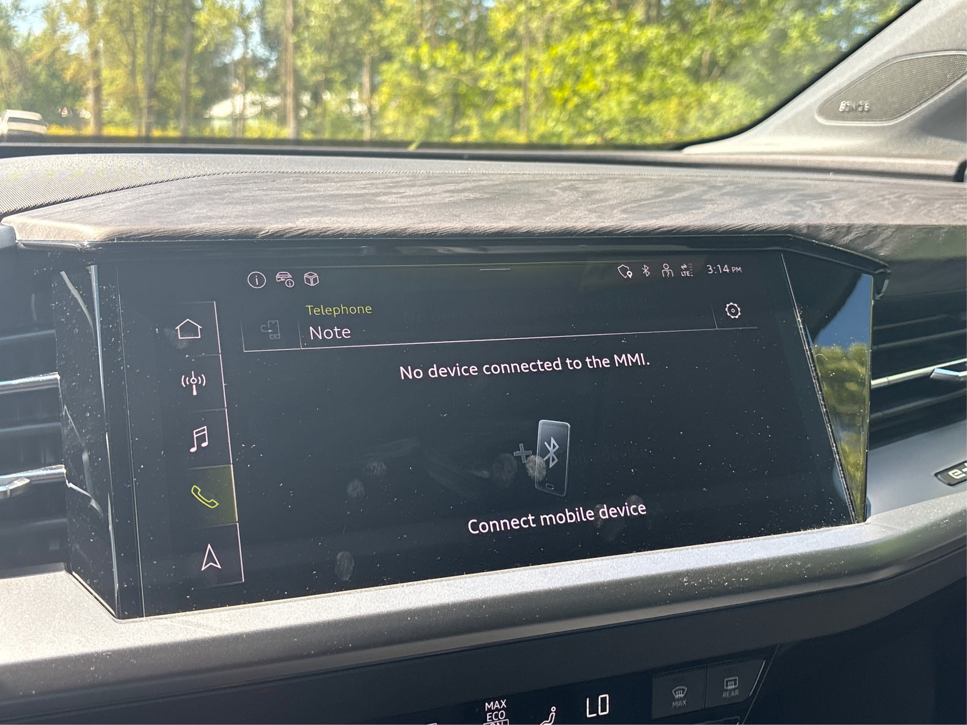 Used 2025 Audi Q4 e-tron Premium Plus image 47