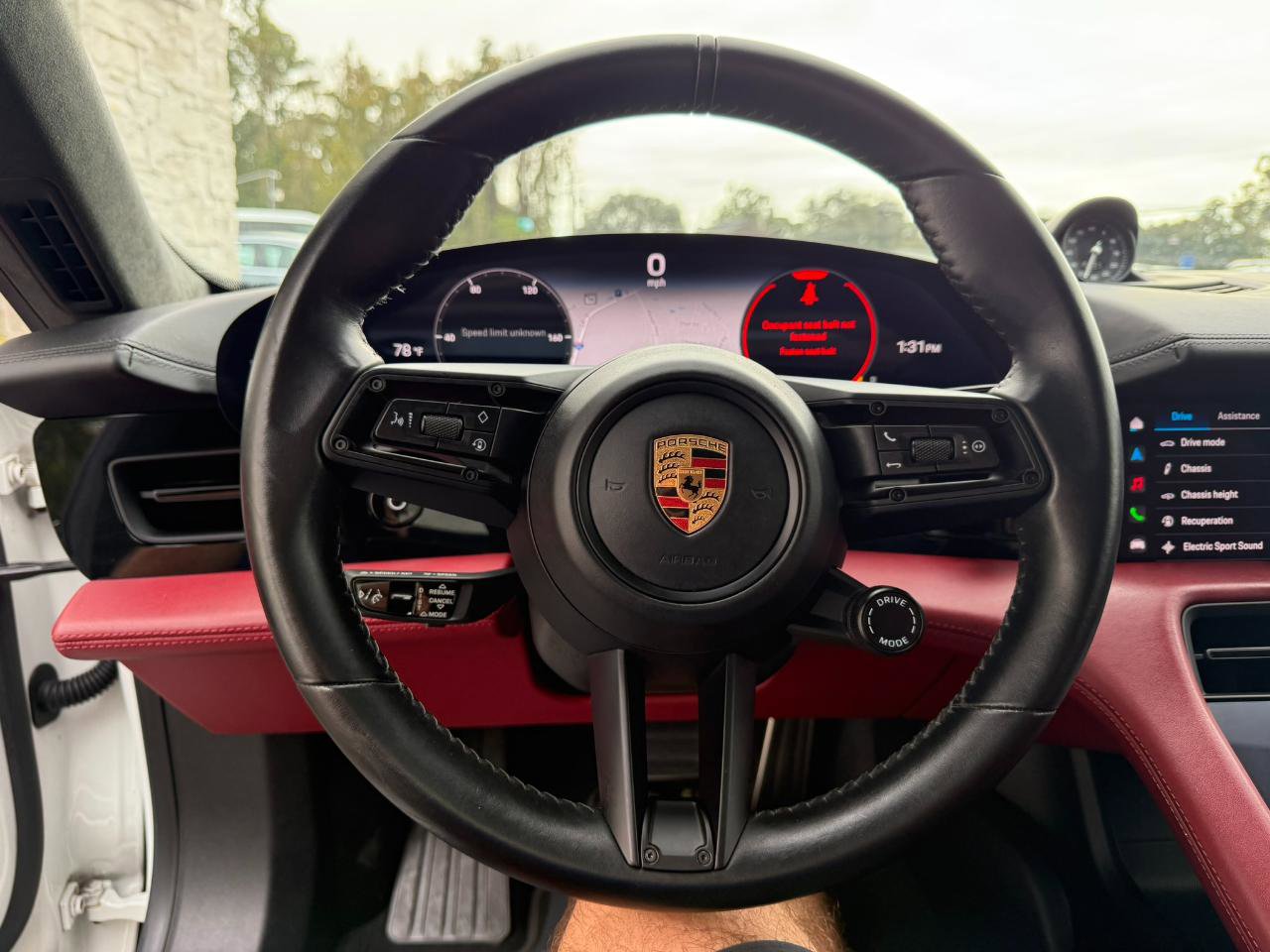 Used 2020 Porsche Taycan AWD/4WD image 34
