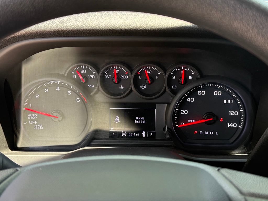 Used 2026 Chevrolet Silverado 1500 Custom w/ LPO, Dark Essentials Package AWD/4WD image 17
