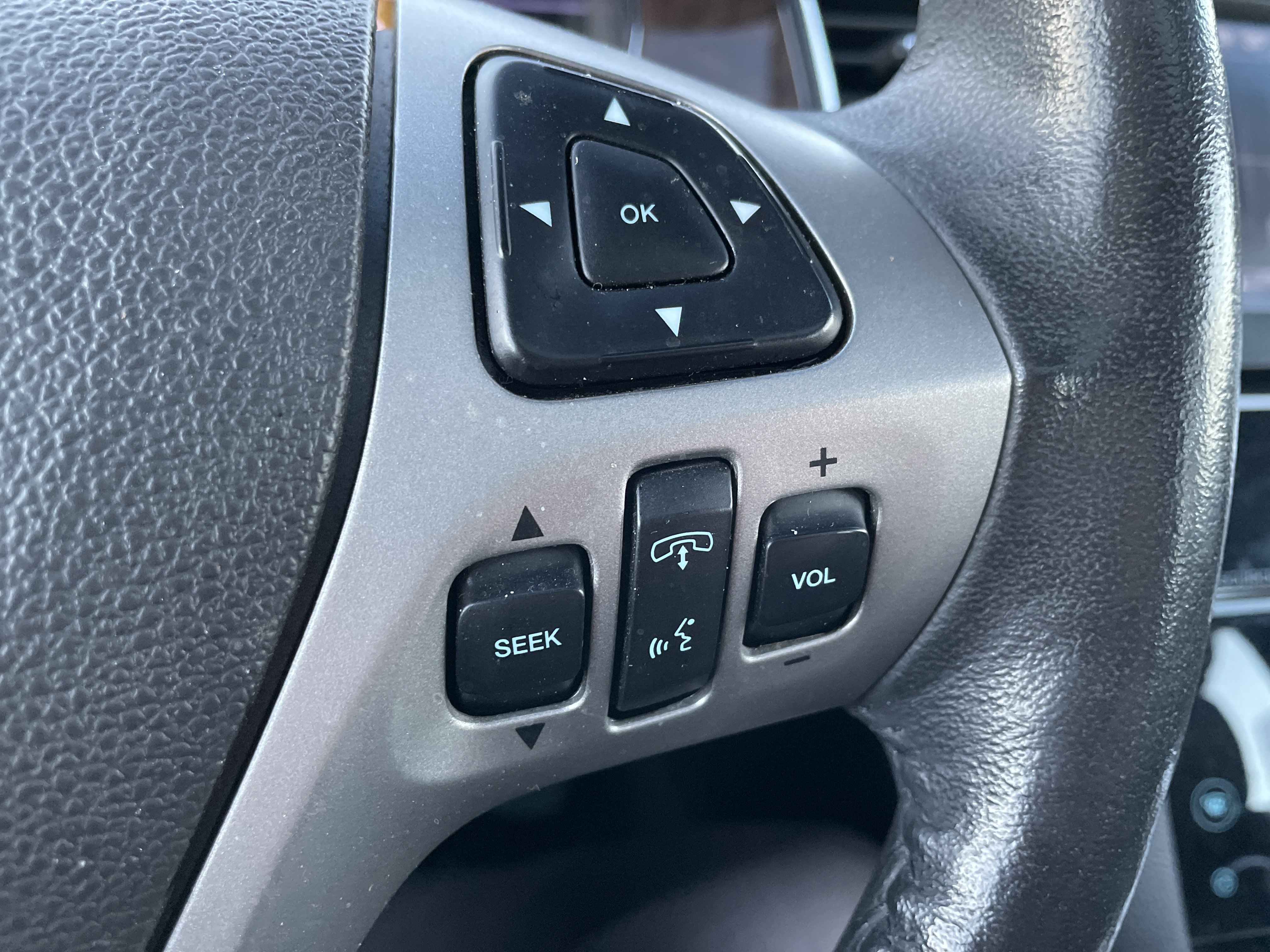 Used 2013 Ford Taurus Limited image 21