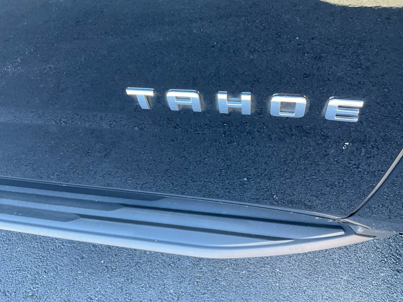 Used 2018 Chevrolet Tahoe LT image 24