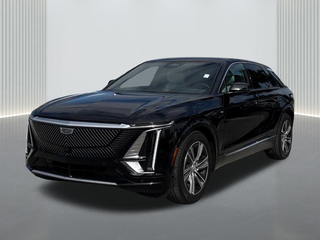 Used 2024 Cadillac Lyriq Luxury image 1