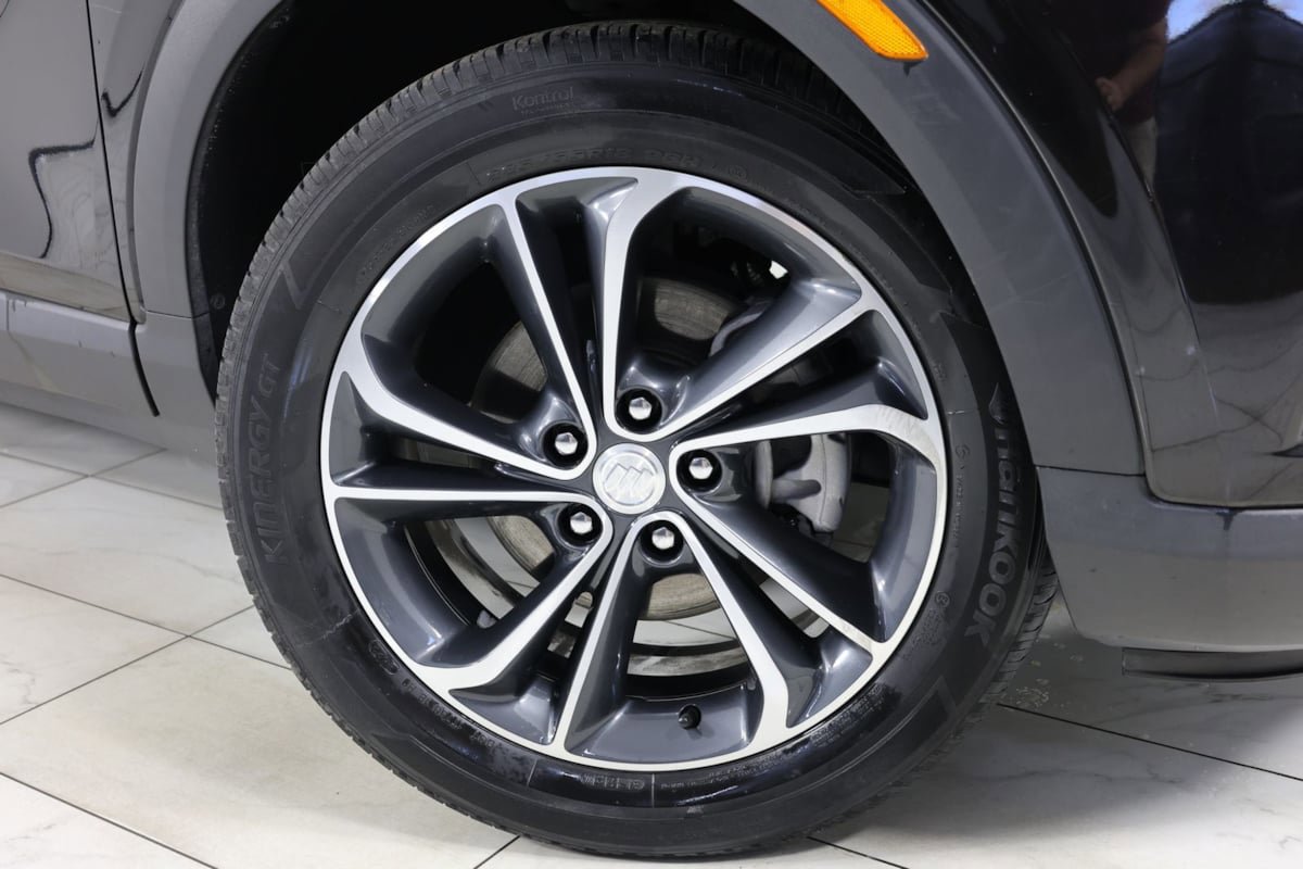 Used 2023 Buick Encore GX Select FWD image 12
