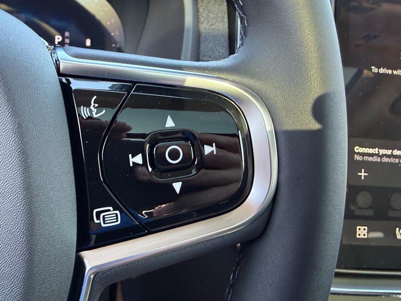 New 2027 Volvo XC90 B6 Plus AWD/4WD image 16