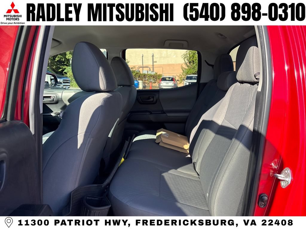 Used 2023 Toyota Tacoma SR AWD/4WD image 12