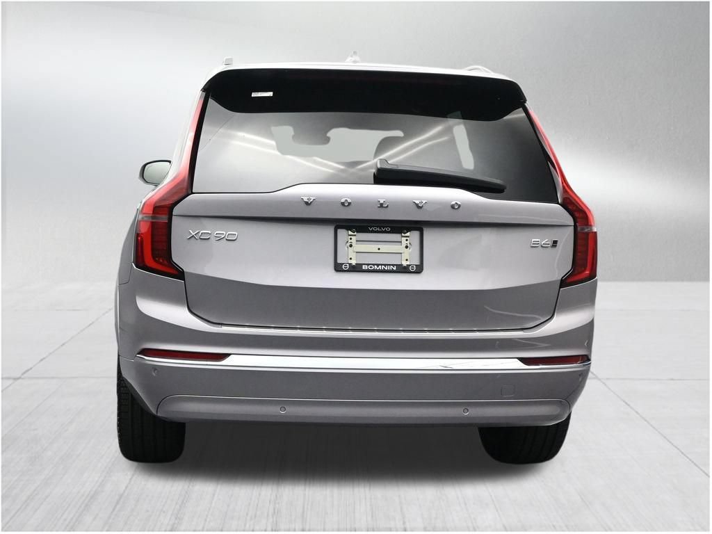 New 2026 Volvo XC90 B6 Plus w/ Protection Package Premier AWD/4WD image 4