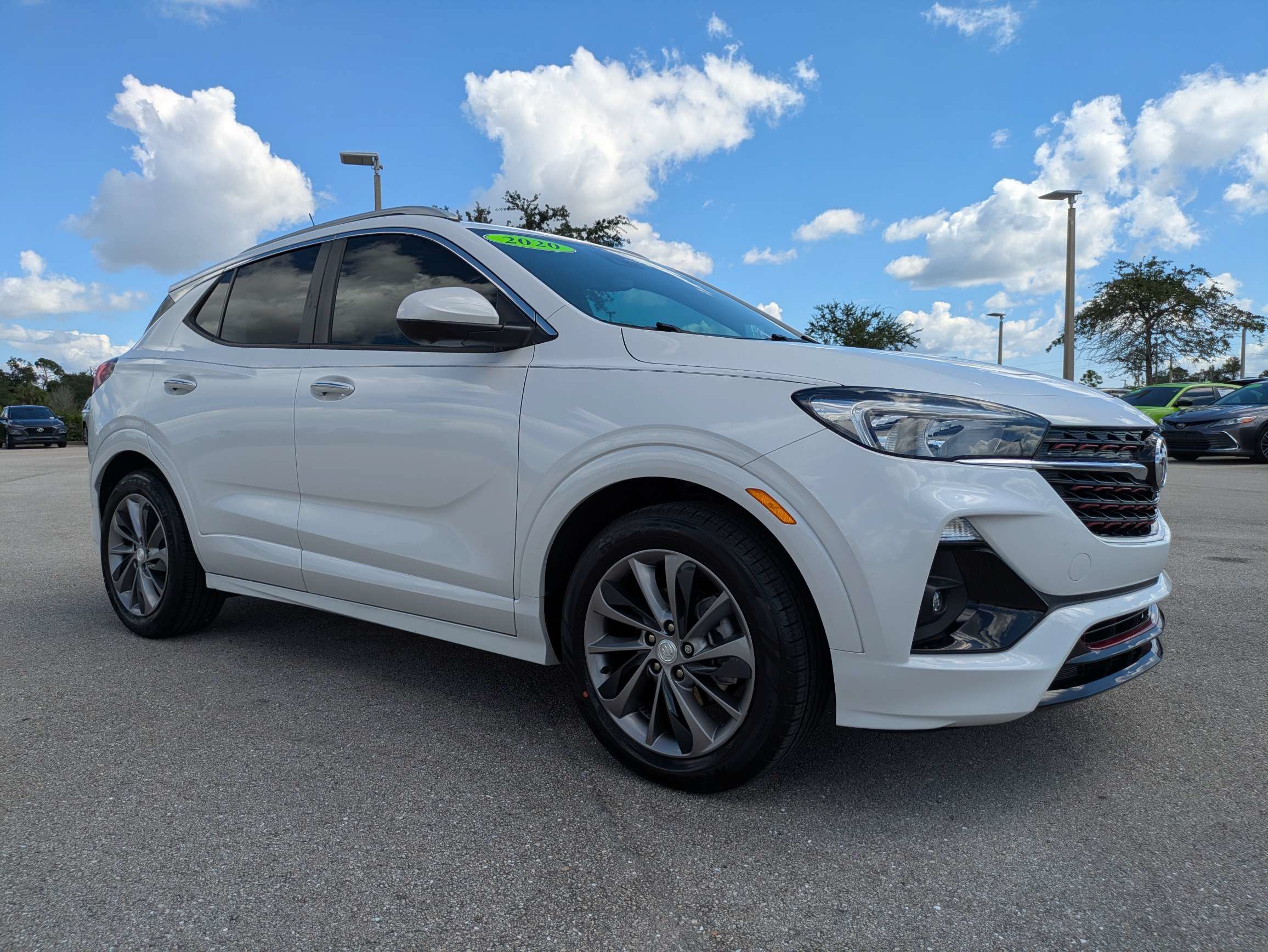Used 2020 Buick Encore GX Select w/ Experience Buick Package FWD image 2