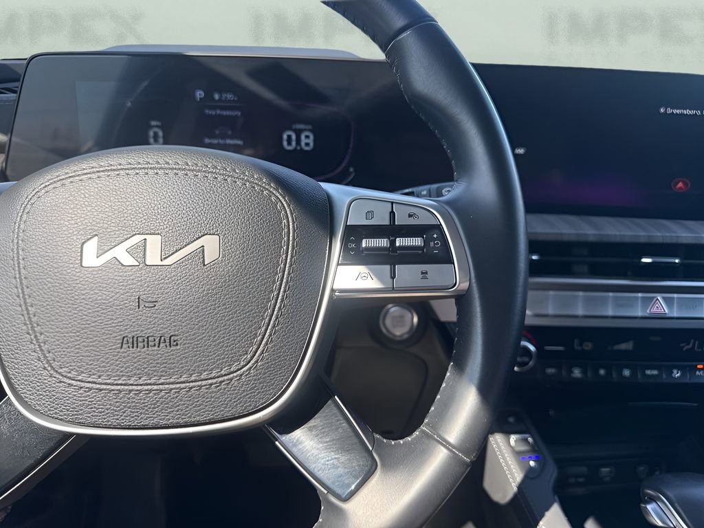 Used 2023 Kia Telluride EX FWD image 16