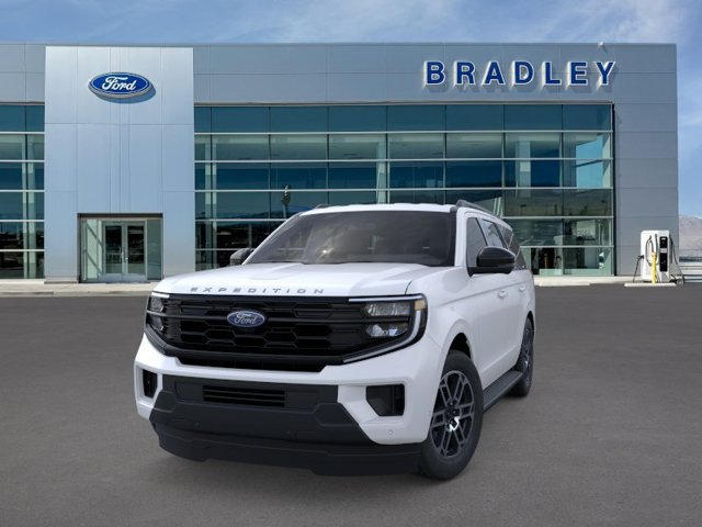 New 2026 Ford Expedition Active AWD/4WD image 2