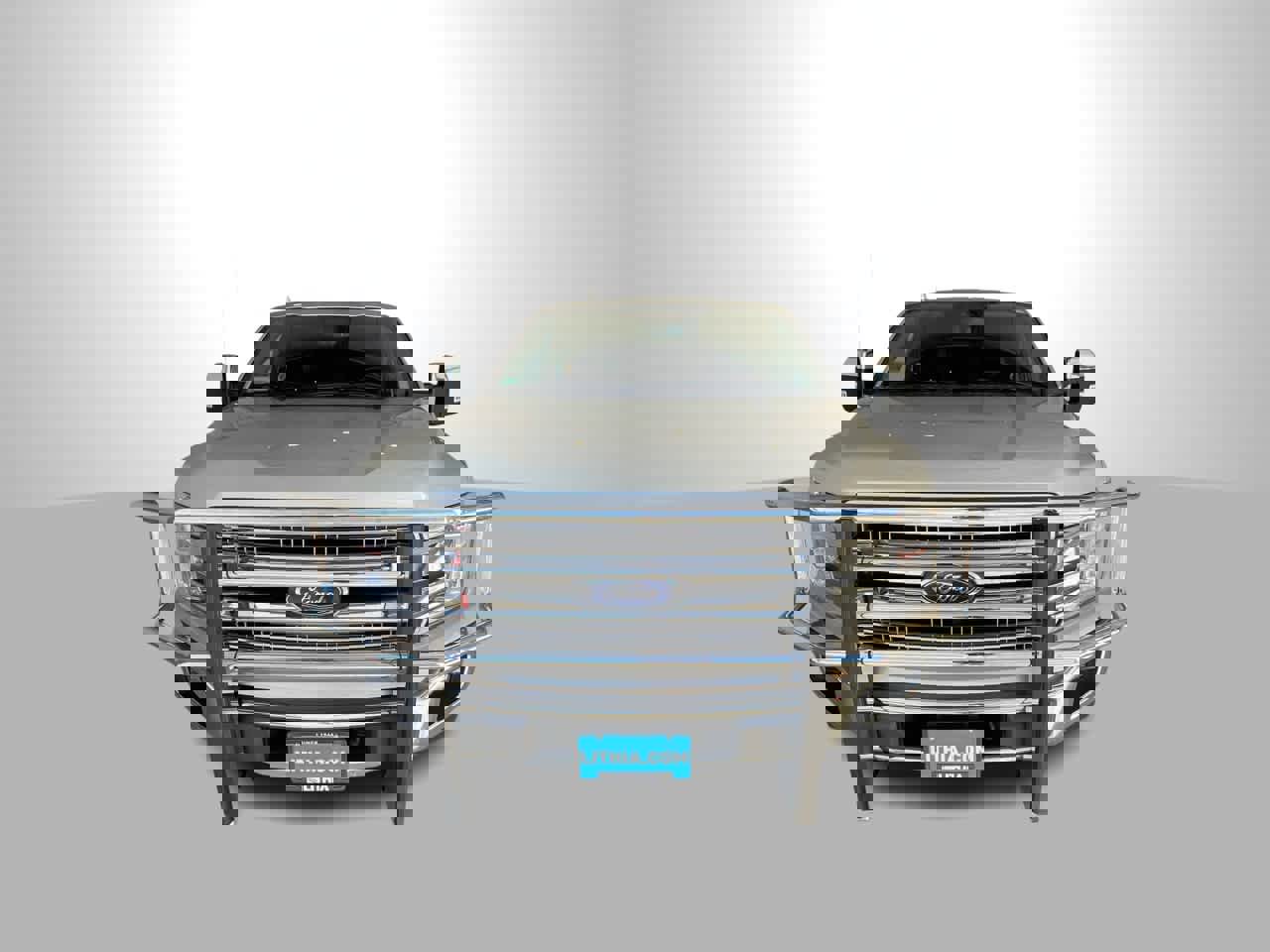 Used 2018 Ford F150 Lariat w/ Equipment Group 502A Luxury image 3