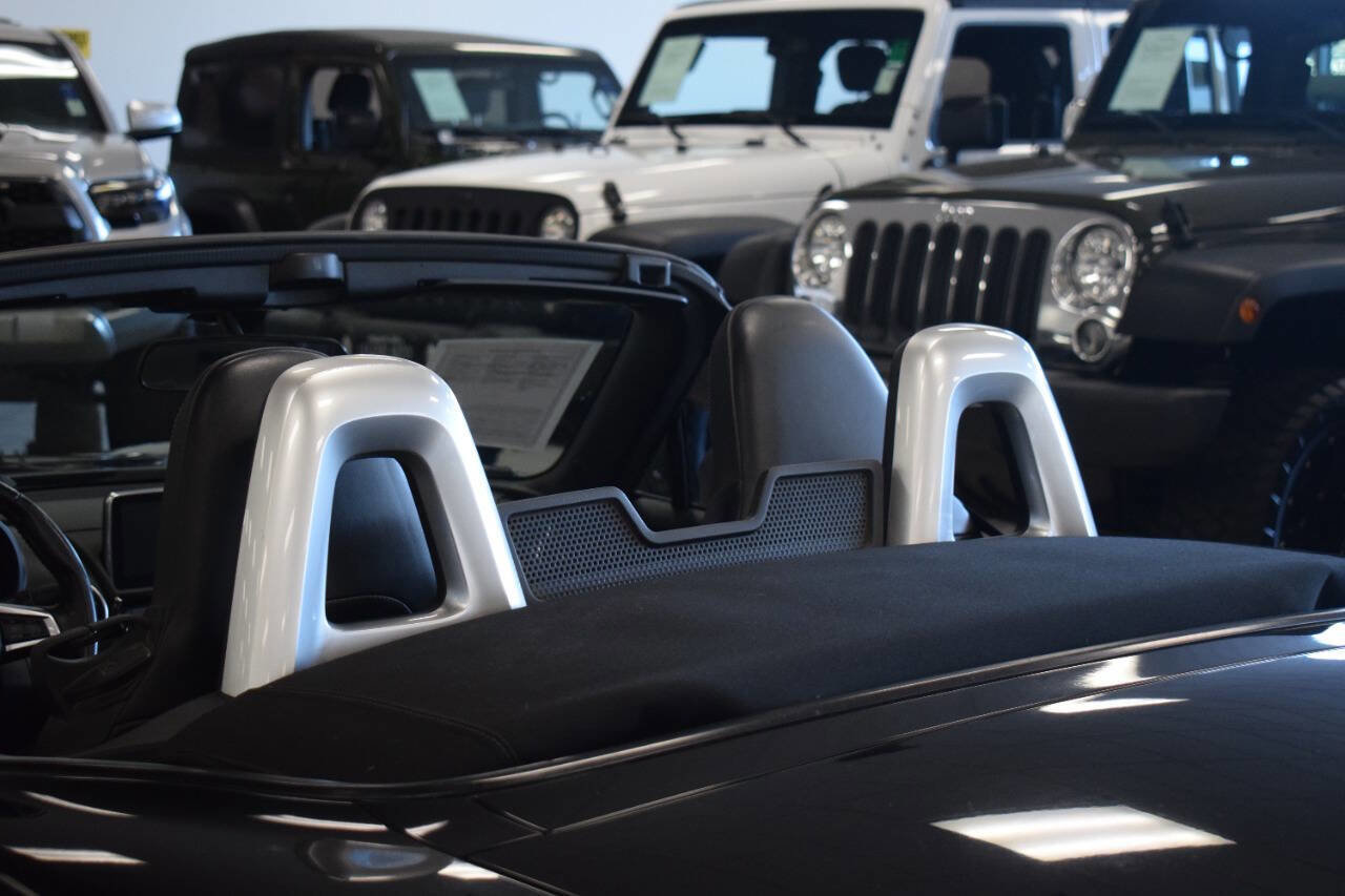 Used 2017 FIAT 124 Spider Lusso image 25