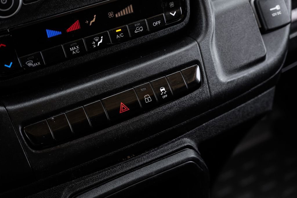 Used 2023 RAM ProMaster 2500 image 23